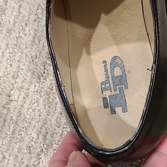 ID Browns dress shoes - Picture 4 of 4